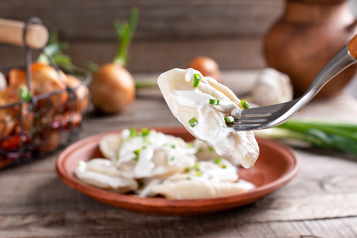 Вареники с нутом и карамелизированным луком – вкусно и полезно
